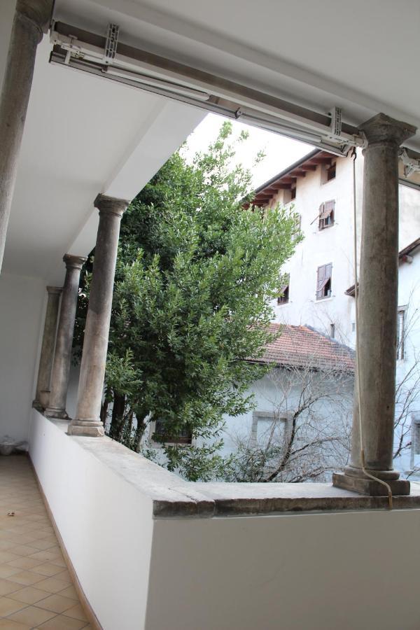 Appartamento Al Castello Trento Exterior foto